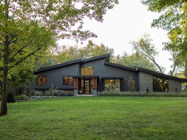 House for sale in Bloomfield Hills, Michigan