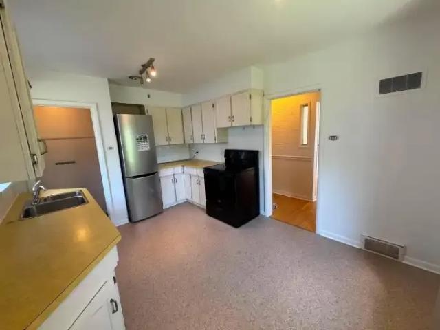House for rent in East St. Paul, Manitoba
