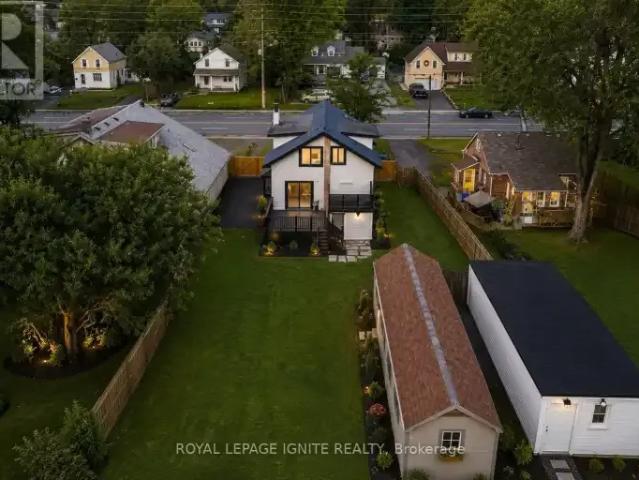 House for rent in Pickering Village, Ajax