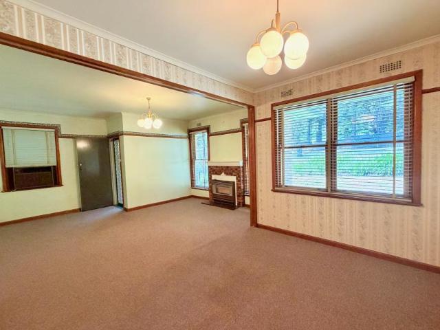 House for sale in Ashwood, Melbourne