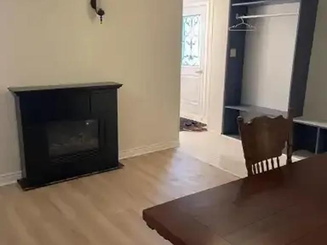 House for rent in Bradford West Gwillimbury, Ontario
