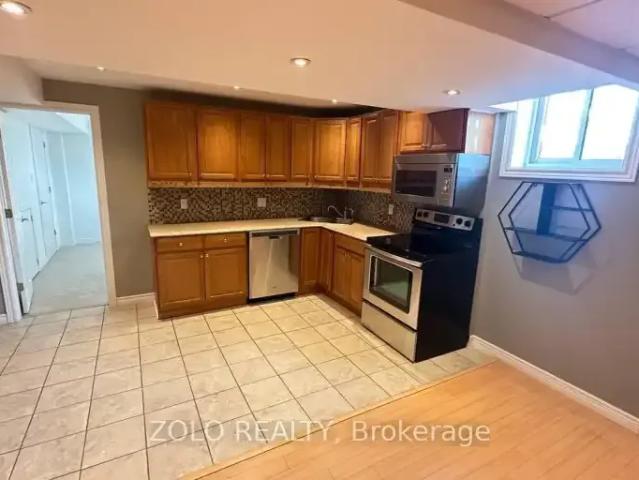 House for rent in Bradford West Gwillimbury, Ontario