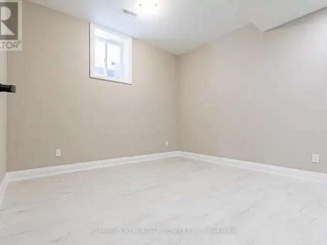 House for rent in Bradford West Gwillimbury, Ontario