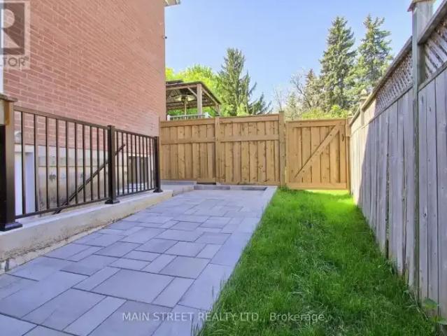 House for rent in Bradford West Gwillimbury, Ontario