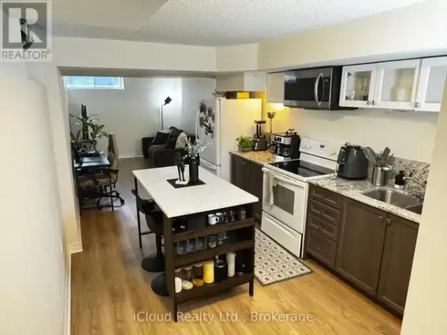 House for rent in Burlington, Ontario