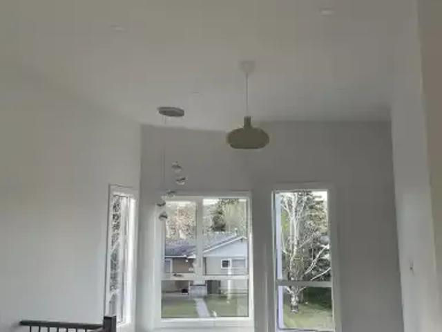 House for rent in Brentwood, Calgary