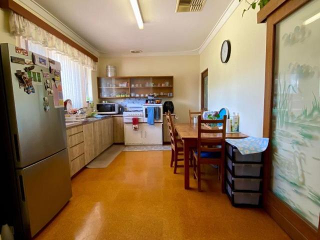 House for rent in Carlisle, Western Australia