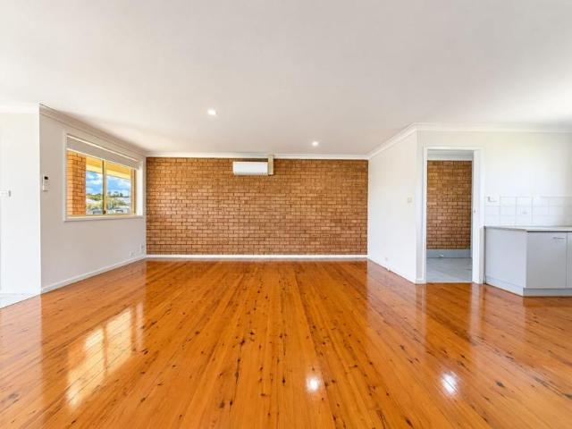 House for sale in Edgeworth, Newcastle-Maitland
