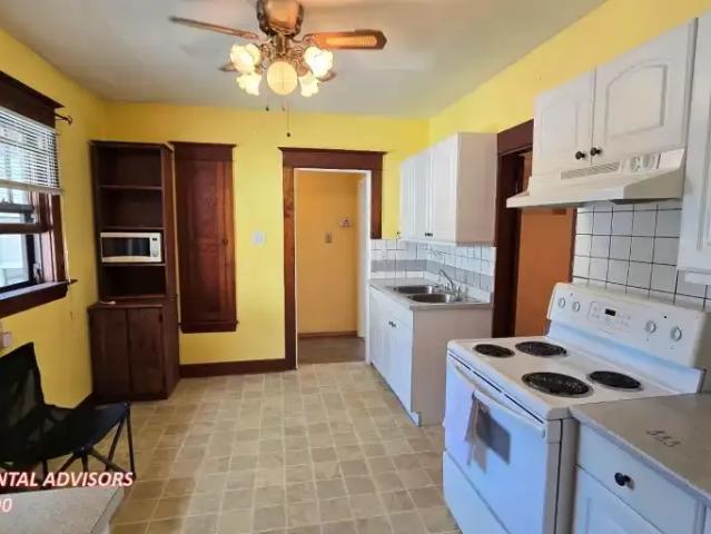 House for rent in Wedgewood, Alberta