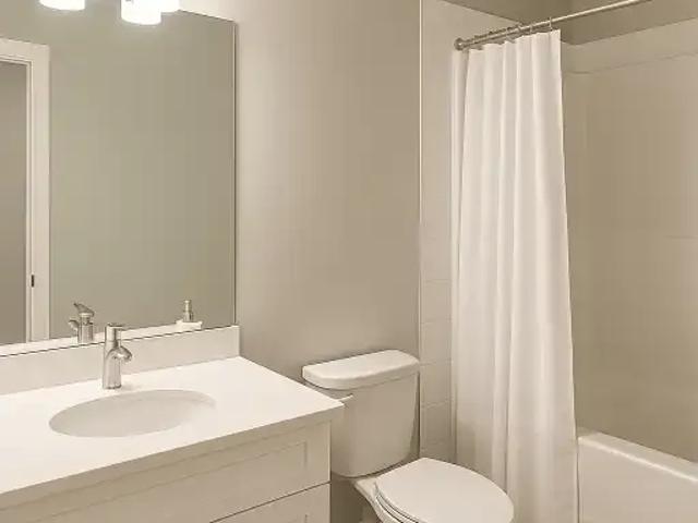 House for rent in Wedgewood, Alberta