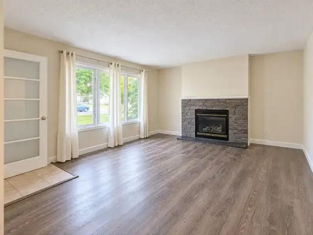 House for rent in Mill Creek South, Edmonton