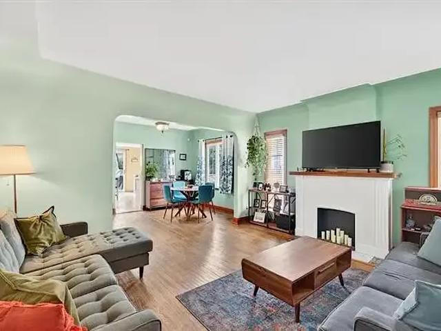 House for rent in Wedgewood, Alberta