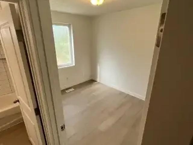 House for rent in Wedgewood, Alberta