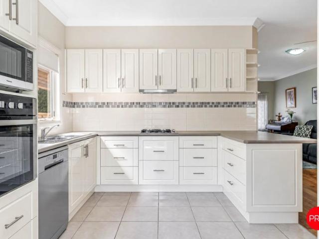 House for sale in Kangaroo Flat, City of Greater Bendigo