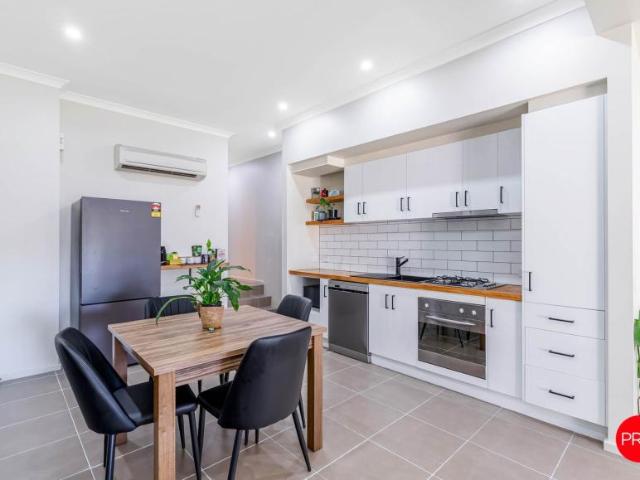 House for sale in Long Gully, Bendigo
