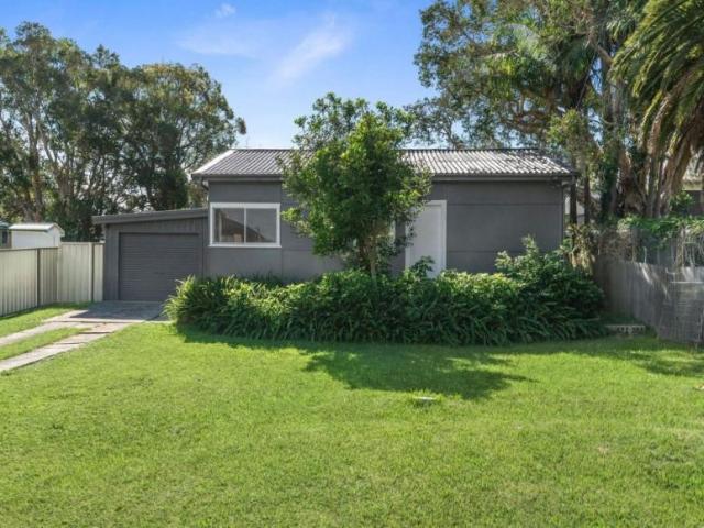 House for rent in Long Jetty, New South Wales