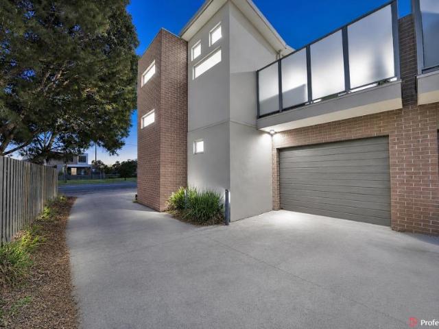 House for sale in Maidstone, Melbourne