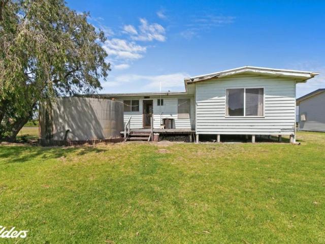 House for sale in Mcloughlins Beach, Shire of Wellington