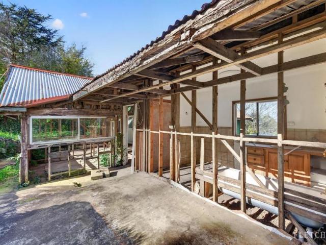 House for sale in Mount Dandenong, Melbourne