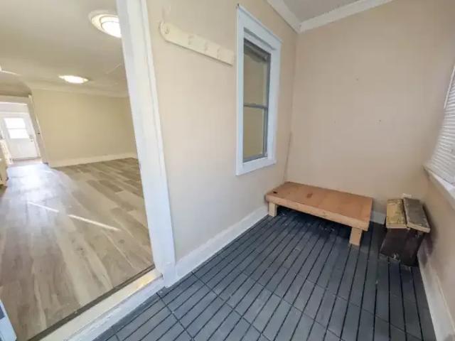 House for rent in Niagara Falls, Golden Horseshoe