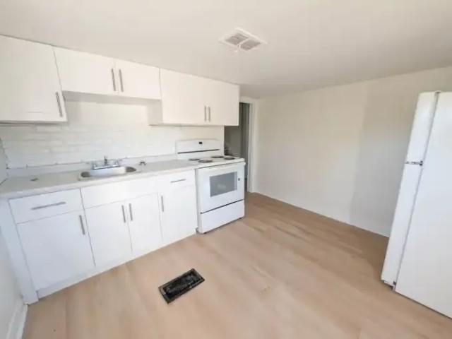 House for rent in Niagara Falls, Golden Horseshoe