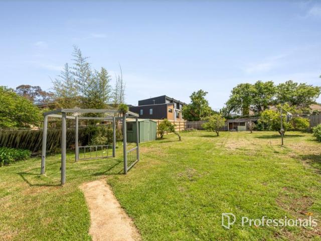 House for sale in Notting Hill, Melbourne