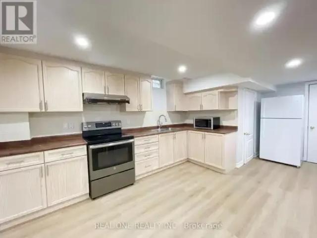 House for rent in Oakville, Ontario