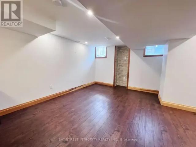 House for rent in Oakville