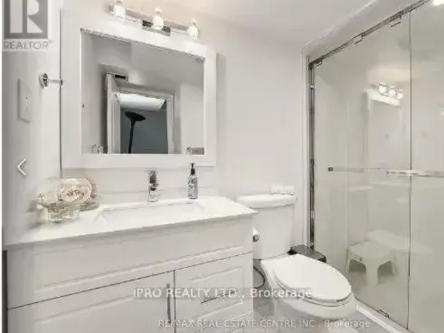 House for rent in Oakville