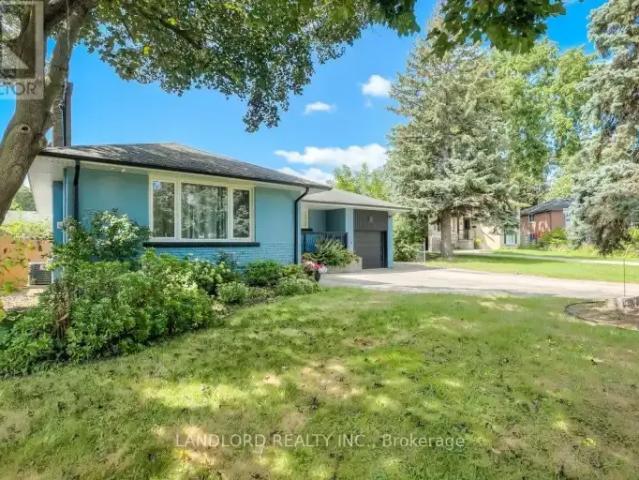 House for rent in Oakville, Ontario