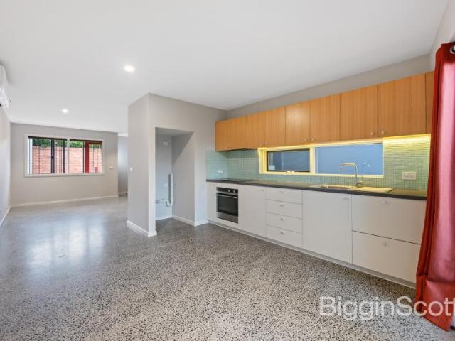 House for rent in Port Melbourne, Melbourne