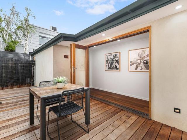 House for sale in Port Melbourne, Melbourne