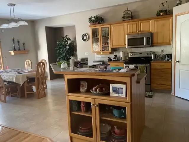 House for rent in Deer Park Estates, City of Red Deer