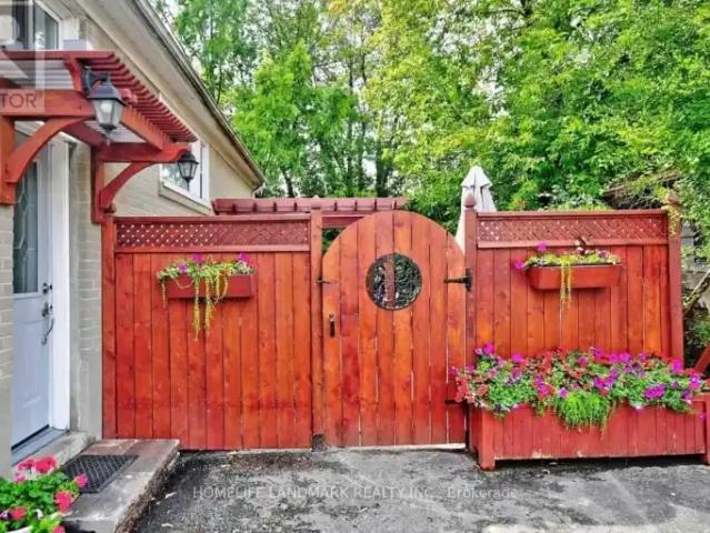 House for rent in York, Ontario