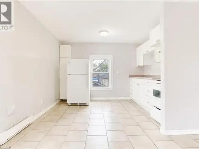 House for rent in St. Catharines, Golden Horseshoe