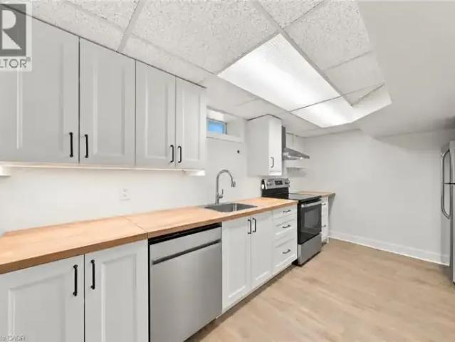House for rent in St. Catharines, Golden Horseshoe