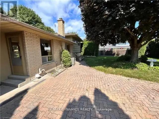 House for rent in St. Catharines, Golden Horseshoe