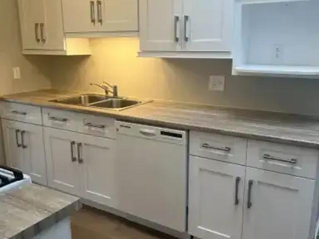 House for rent in St. Catharines, Golden Horseshoe
