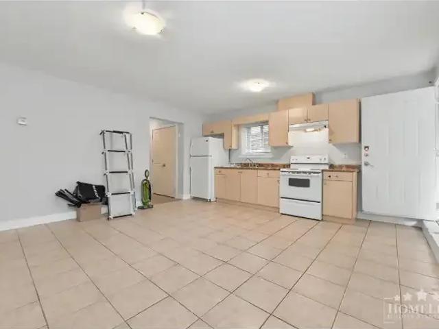 House for rent in Surrey, British Columbia