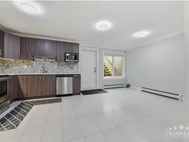 House for rent in Surrey, British Columbia