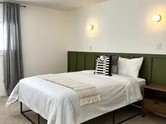 House for rent in Sylvan Lake, Alberta