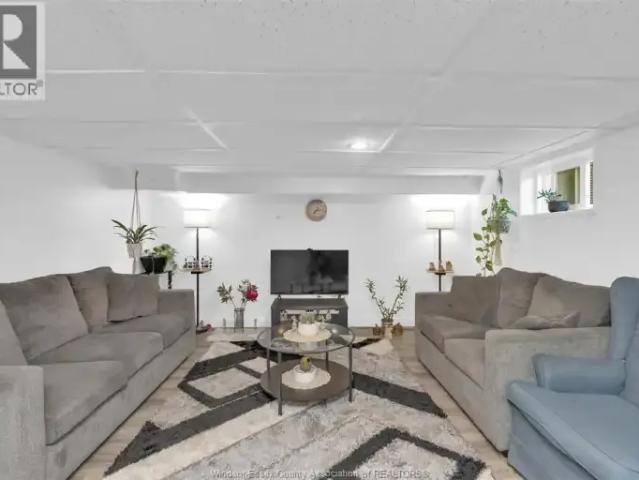 House for rent in Maidstone, Ontario