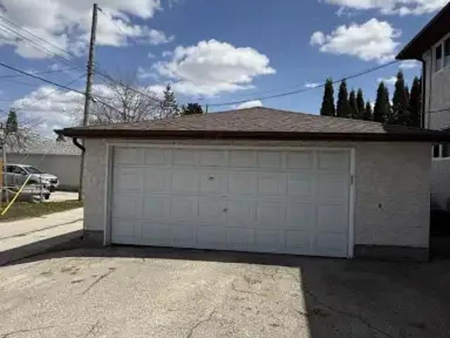 House for rent in East St. Paul, Manitoba