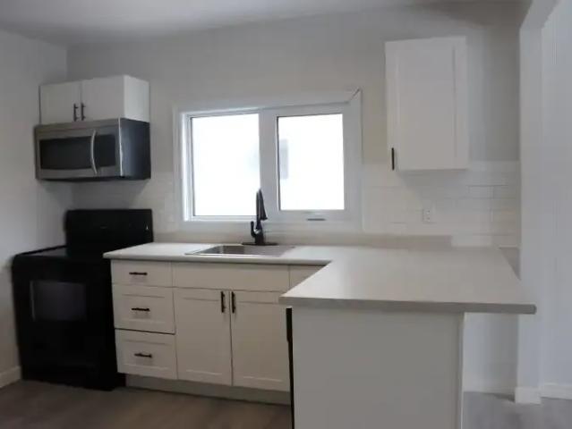 House for rent in East St. Paul, Manitoba