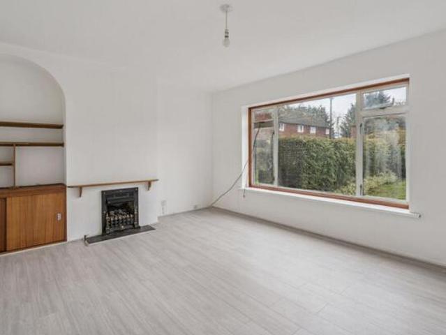 House for sale in Beaconsfield, Forty Green
