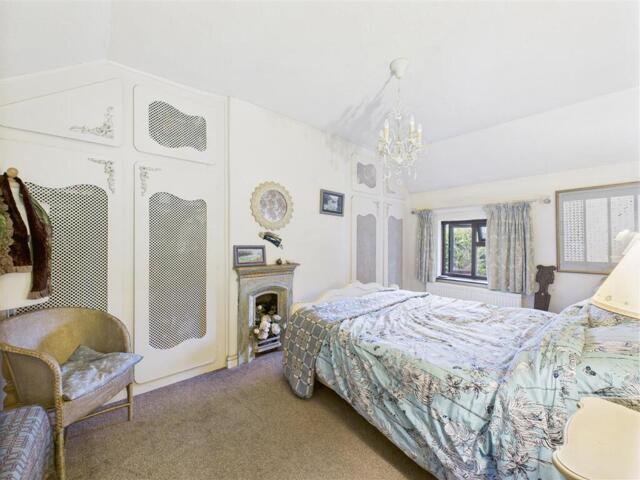 House for sale in Colwich, Baswich