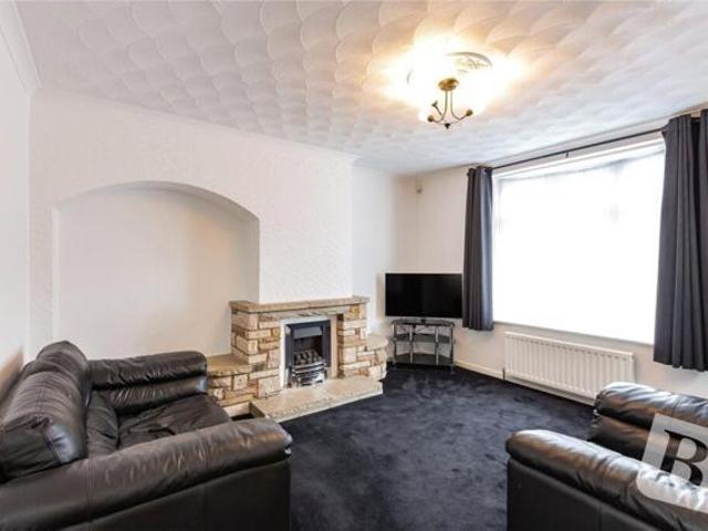 House for sale in Dagenham, Barking And Dagenham