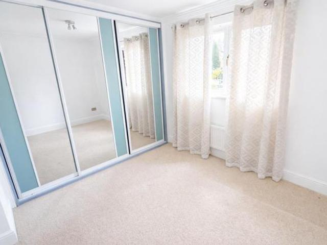 House for sale in Bourne End, Pouchen End