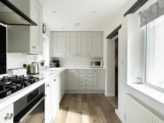 House for sale in Pachesham Park, Surrey