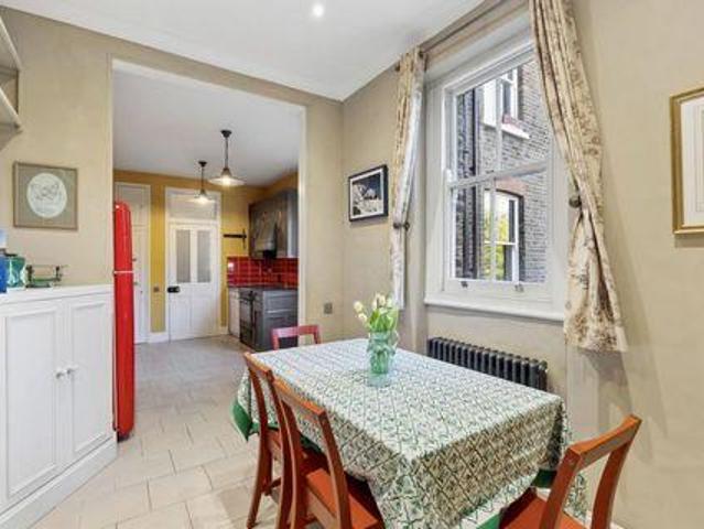 House for sale in Clapham Junction, Greater London